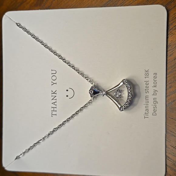 Titanium Steel Necklace Clavicle Chain - Picture 1 of 6